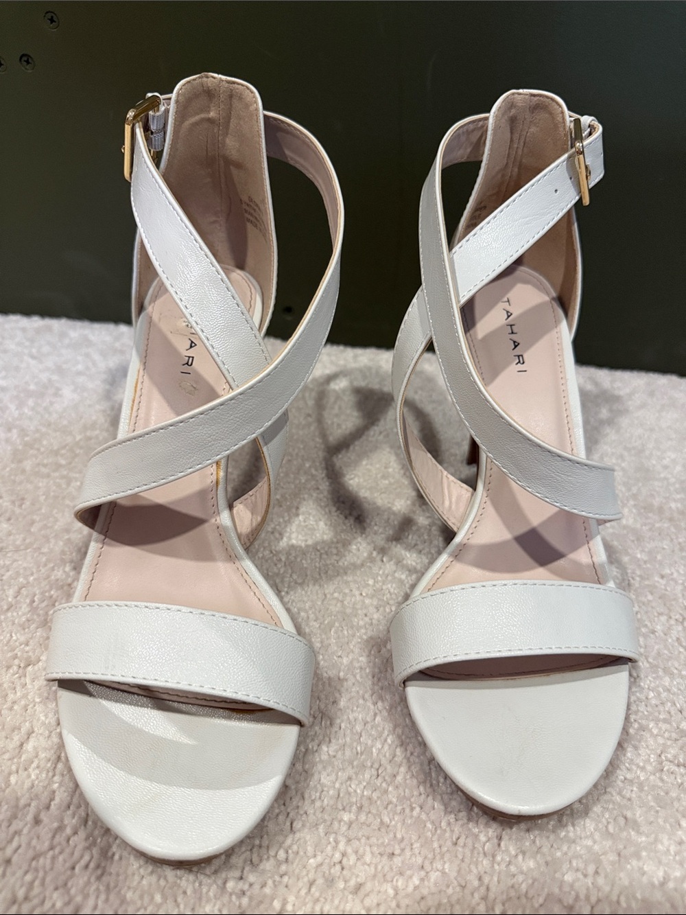 Tahari White Crisscross Ankle Strap Heels Size 9